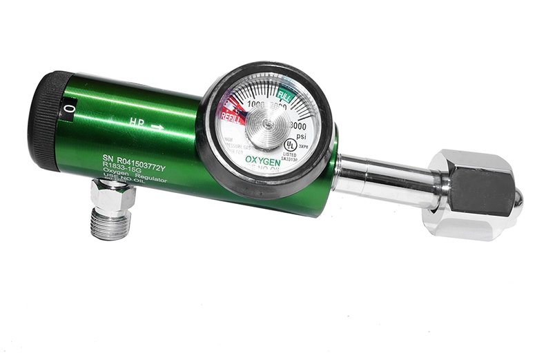 Regulador CGA-540 con manómetro para tanque de oxígeno